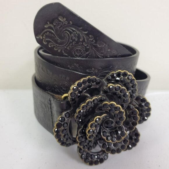 Fossil Womens Western Flower Buckle Leather Statement Belt Size M Glam Occasion - Picture 1 of 10